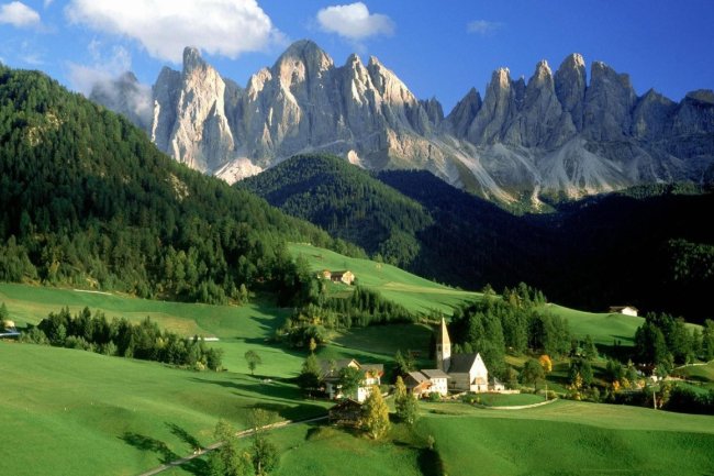 Land of Four Seasons